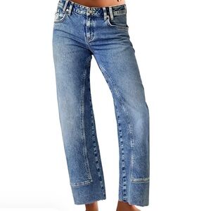 NWOT Straight Leg Jeans